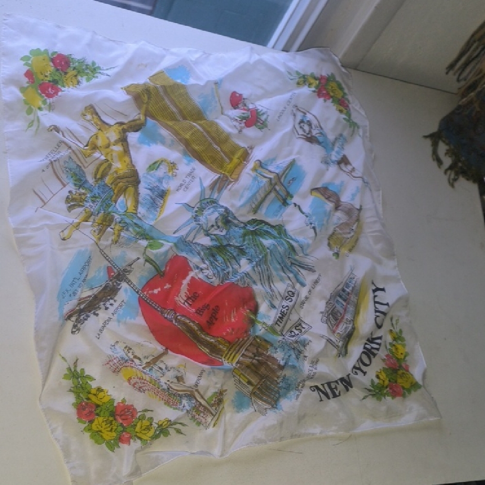 New York City Themed White Scarf